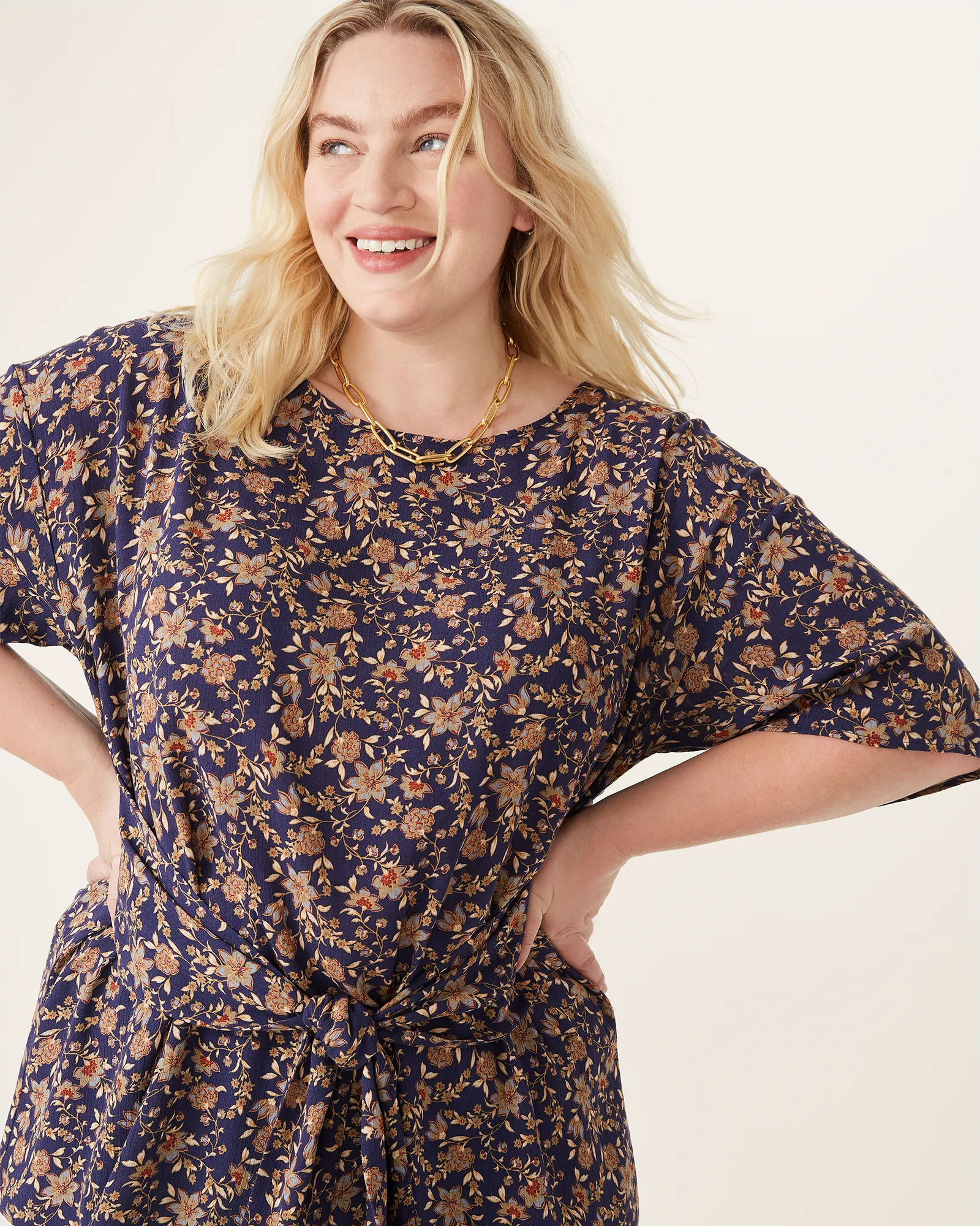 Kara Tie-Front Top | Navy / Yellow